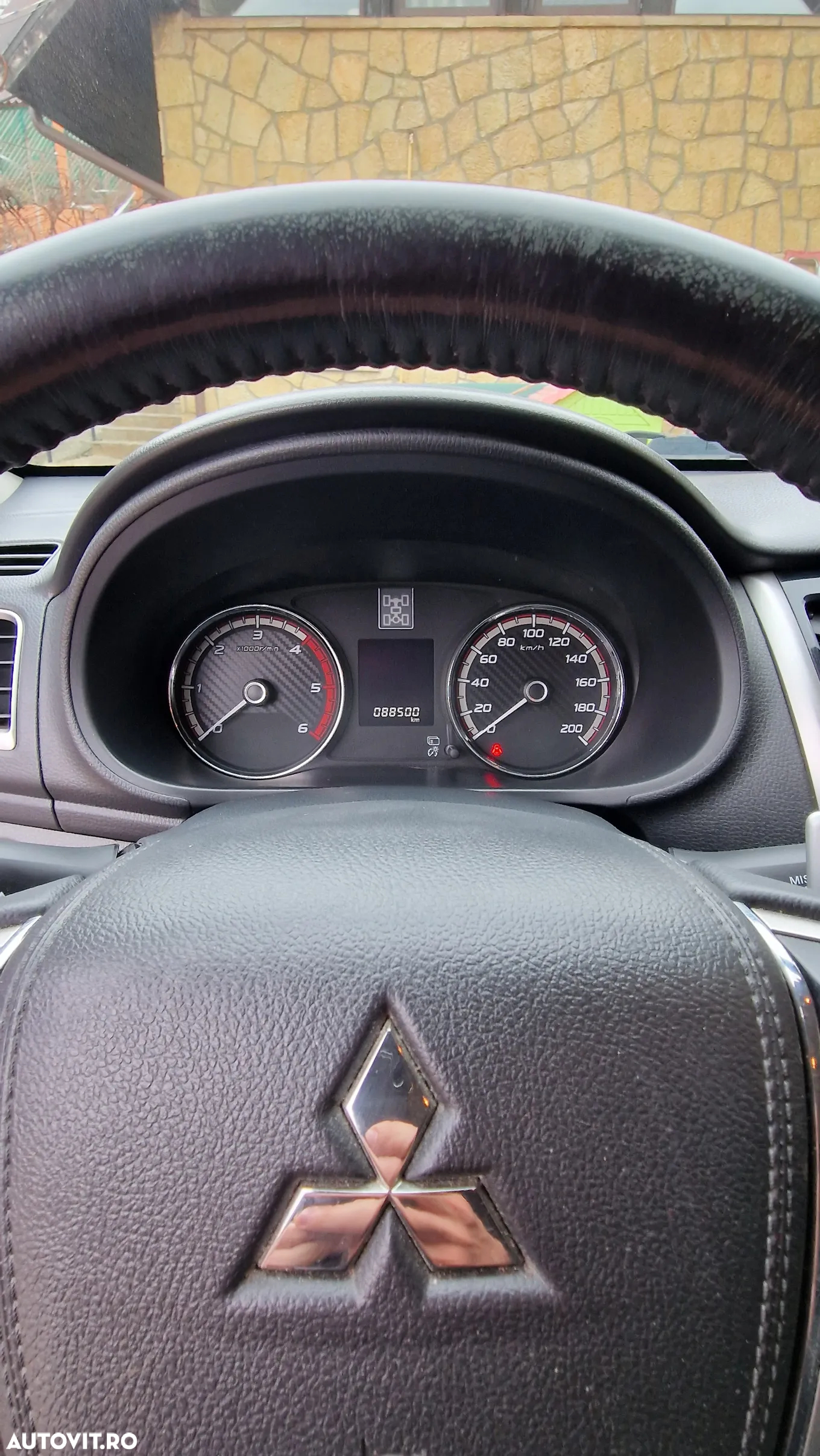 Mitsubishi L200 Double Cab 2.4 DI-D Intense Aut. - 4