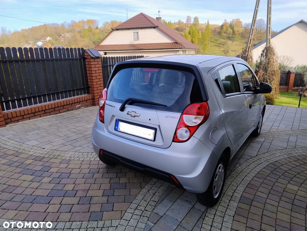 Chevrolet Spark - 4