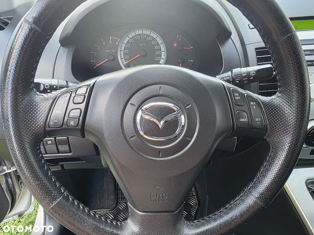 Mazda 5 2.0 CD Exclusive + - 17