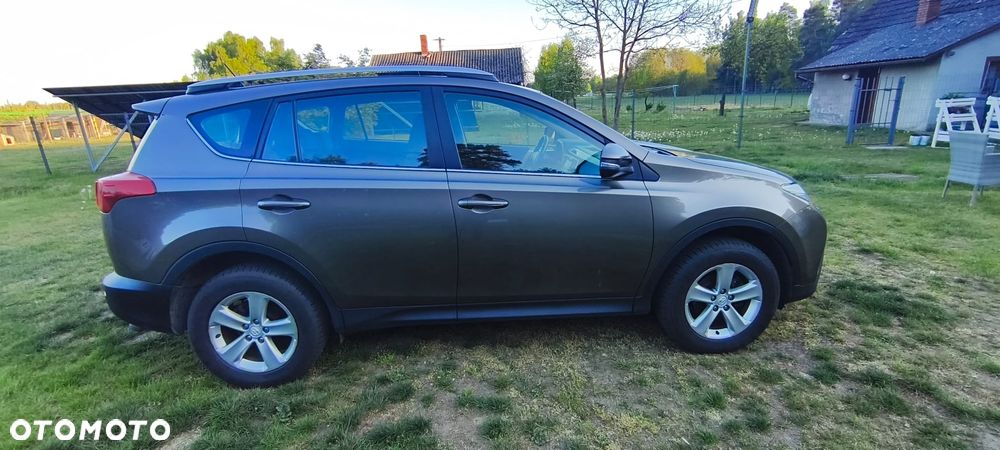Toyota RAV4 2.0 D-4D Premium 4x2 - 20