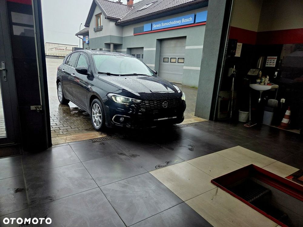 Fiat Tipo 1.6 MultiJet 16v Lounge - 9