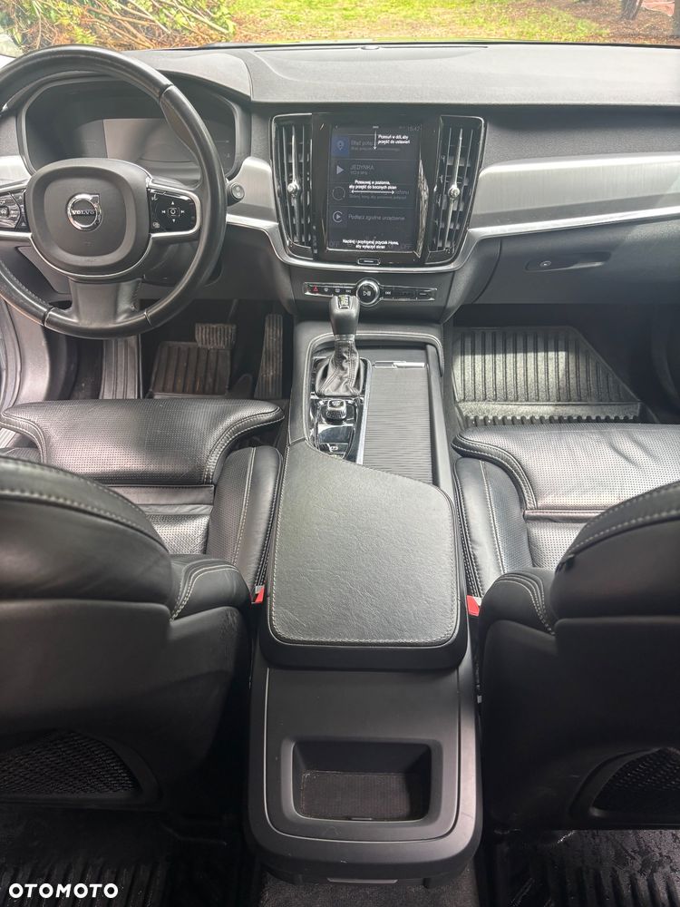 Volvo V90 D5 AWD Momentum - 16