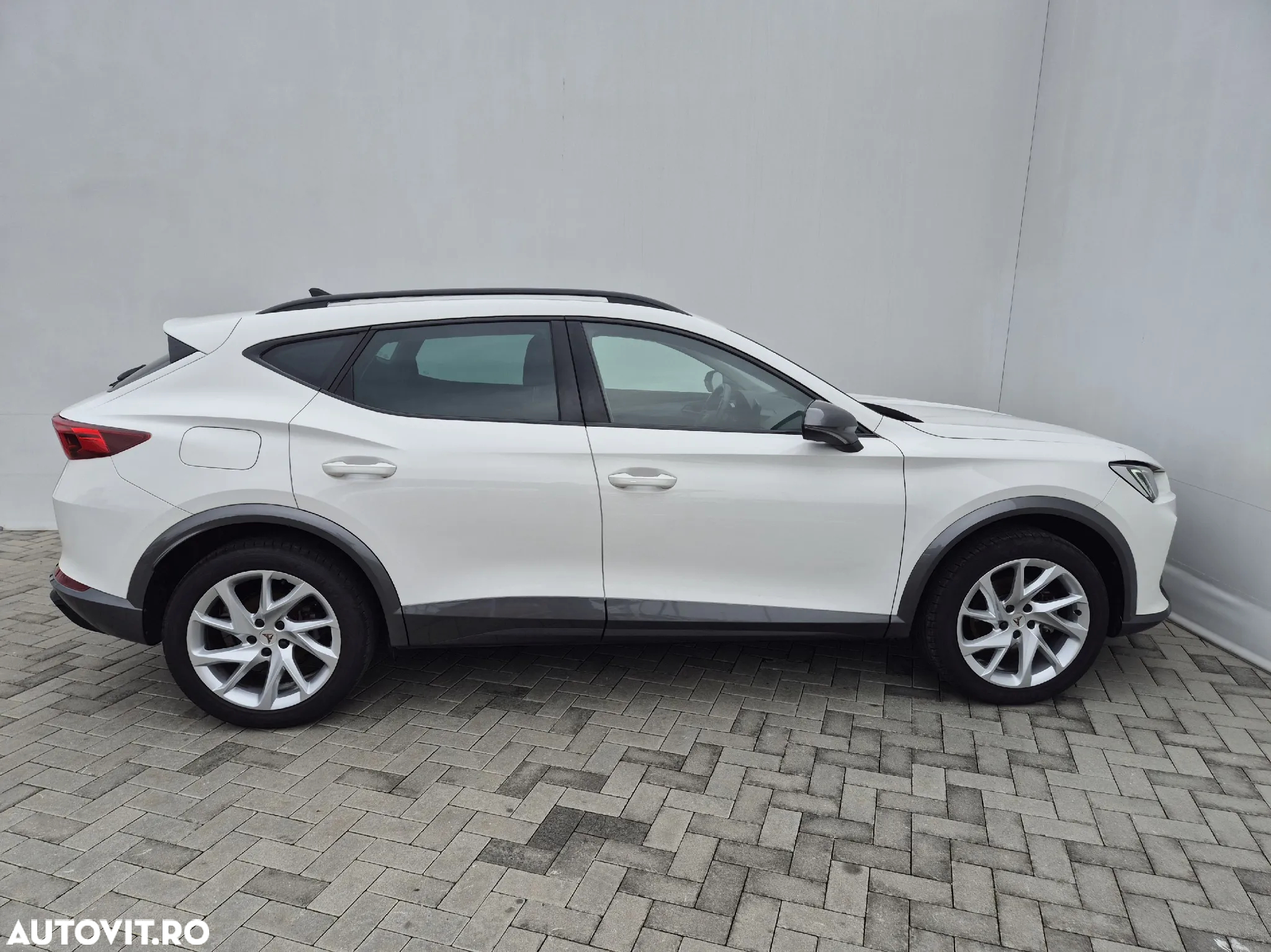 Cupra Formentor 1.4 e-Hybrid DSG - 6
