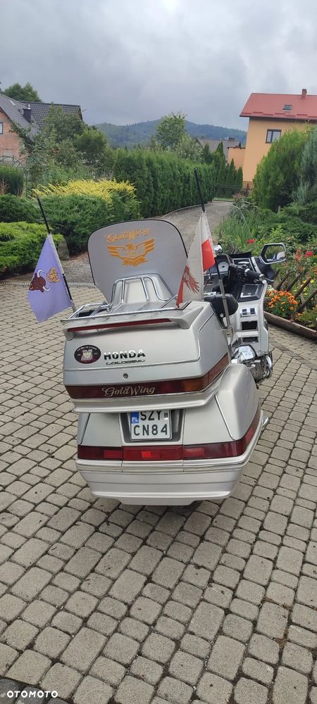 Honda GL - 4