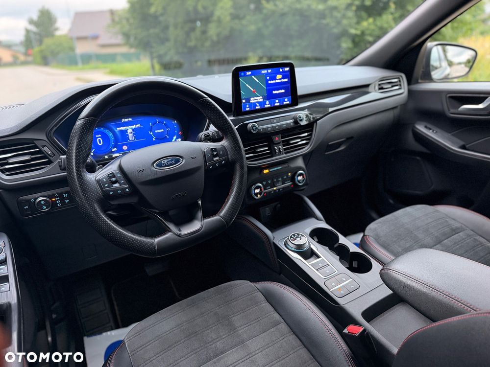 Ford Kuga 2.0 EcoBlue 4x4 ST-LINE X - 26