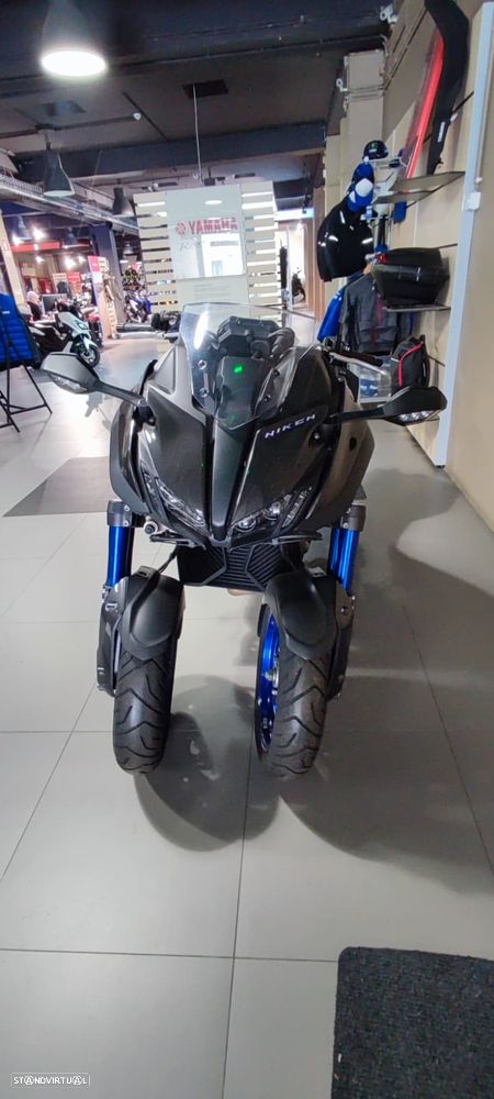 Yamaha Niken - 1