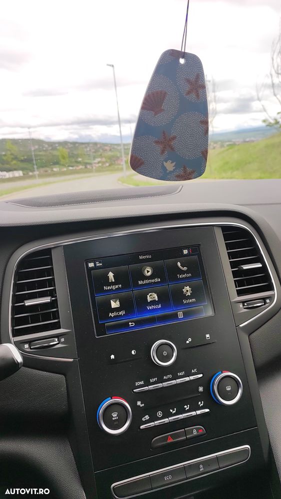 Renault Megane Energy dCi Zen - 10