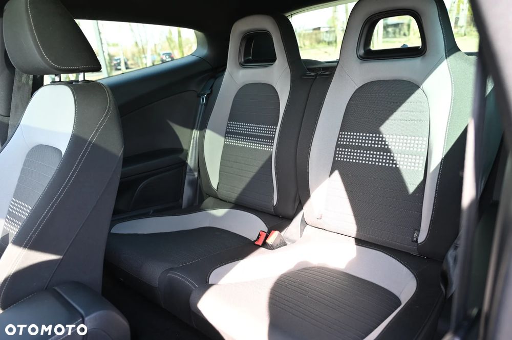 Volkswagen Scirocco - 15