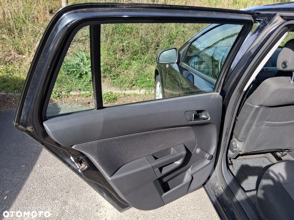Opel Astra III 1.6 EU5 - 16