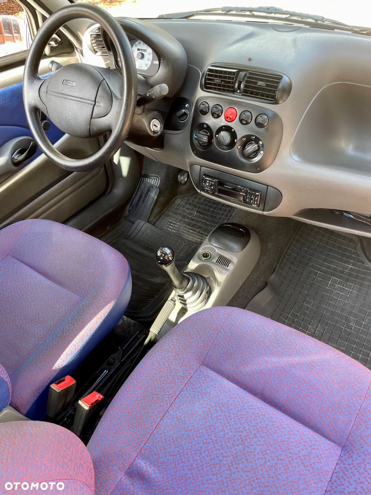 Fiat Seicento Young - 14