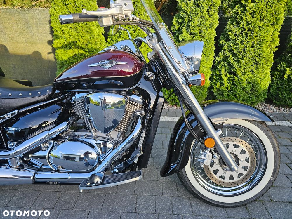 Suzuki VL 800 Volusia - Boulevard C50 - 12