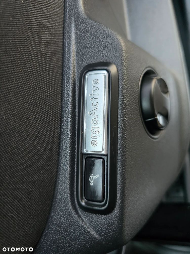 Volkswagen Tiguan 2.0 TDI SCR 4Motion (BlueMotion Techn.) DSG Highline - 19