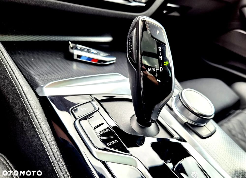BMW Seria 5 520d xDrive mHEV M Sport Edition - 30