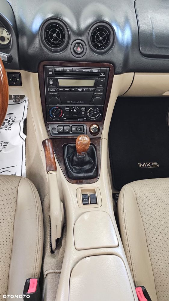 Mazda MX-5 1.9i 16V Memories - 19