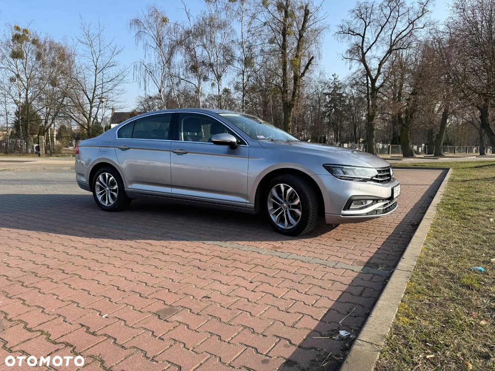 Volkswagen Passat 2.0 TSI Business DSG - 9