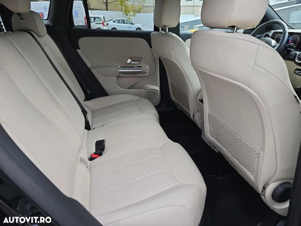 Mercedes-Benz GLA 200 d 4MATIC Aut. - 14