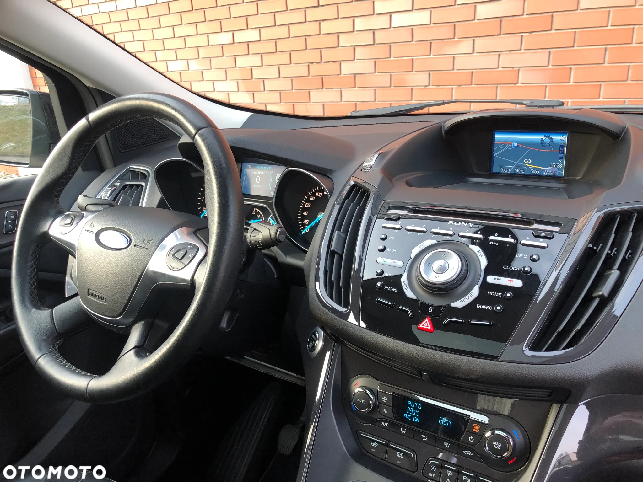 Ford Kuga 2.0 TDCi 4x4 Individual - 37