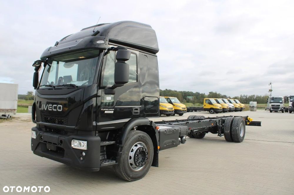 Iveco Eurocargo ML180E32/P DMC 18 ton, rozstaw osi 6570 - 3