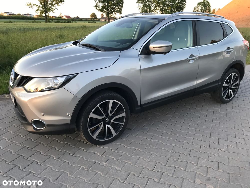 Nissan Qashqai 1.6 DCi 4x4 N-Connecta EU6 - 3