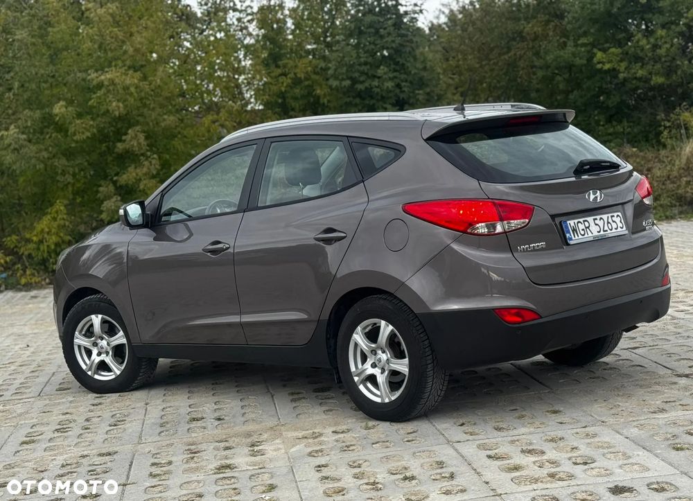 Hyundai ix35 2.0 CRDi Premium 2WD - 24