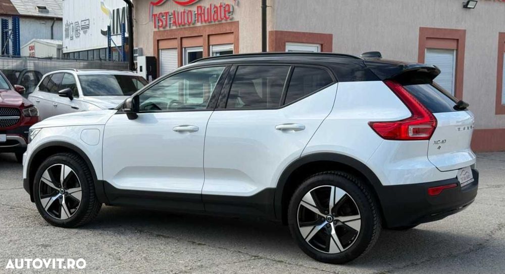 Volvo XC 40 Recharge T5 Twin Engine AT7 R-Design - 6