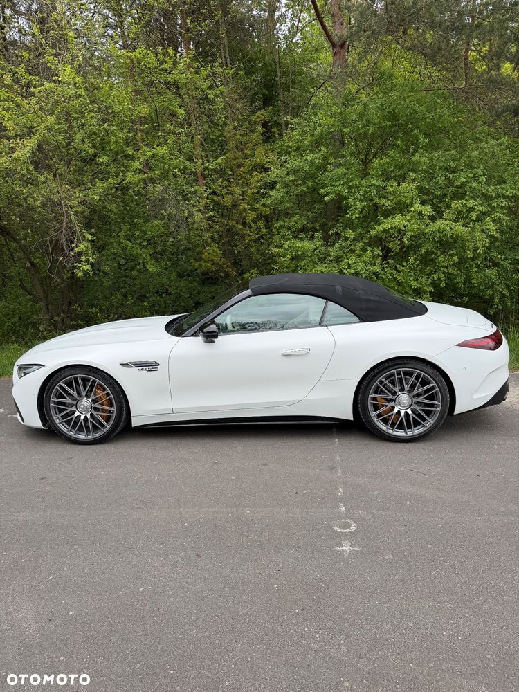 Mercedes-Benz SL 63 4Matic+ SPEEDSHIFT MCT 9G - 11