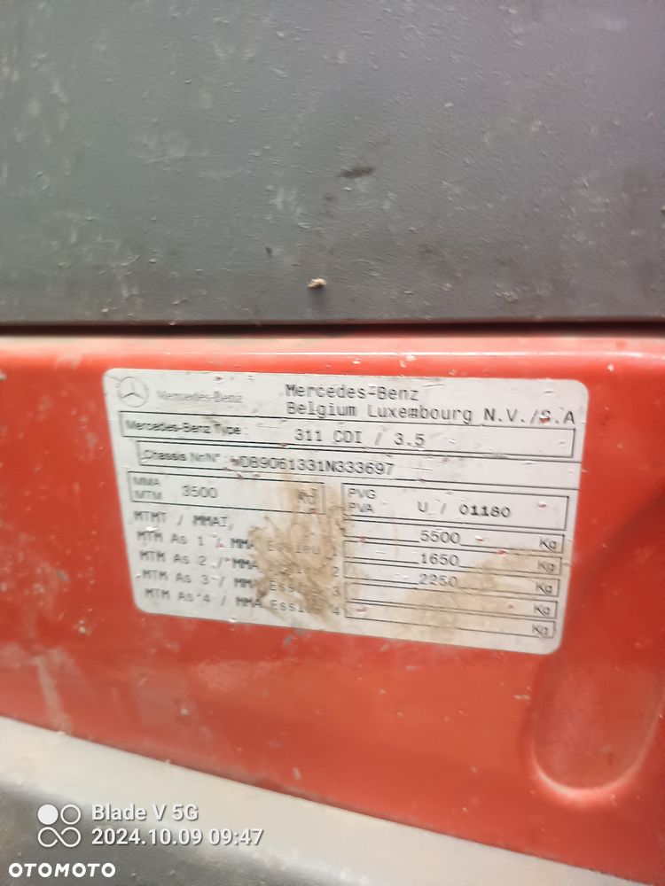 Mercedes-Benz Sprinter - 5