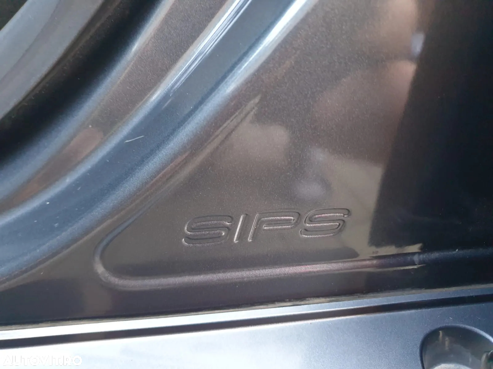 Volvo V40 - 23