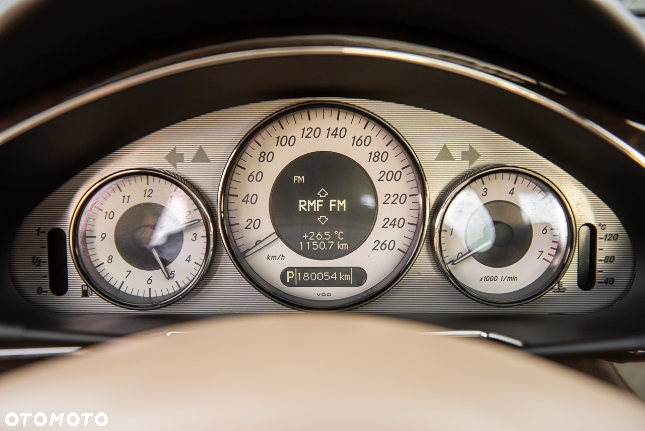 Mercedes-Benz CLS 500 - 17