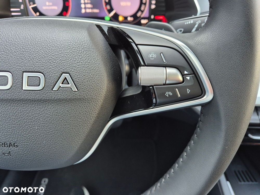 Skoda Octavia 2.0 TDI Edition 130 Selection DSG - 36
