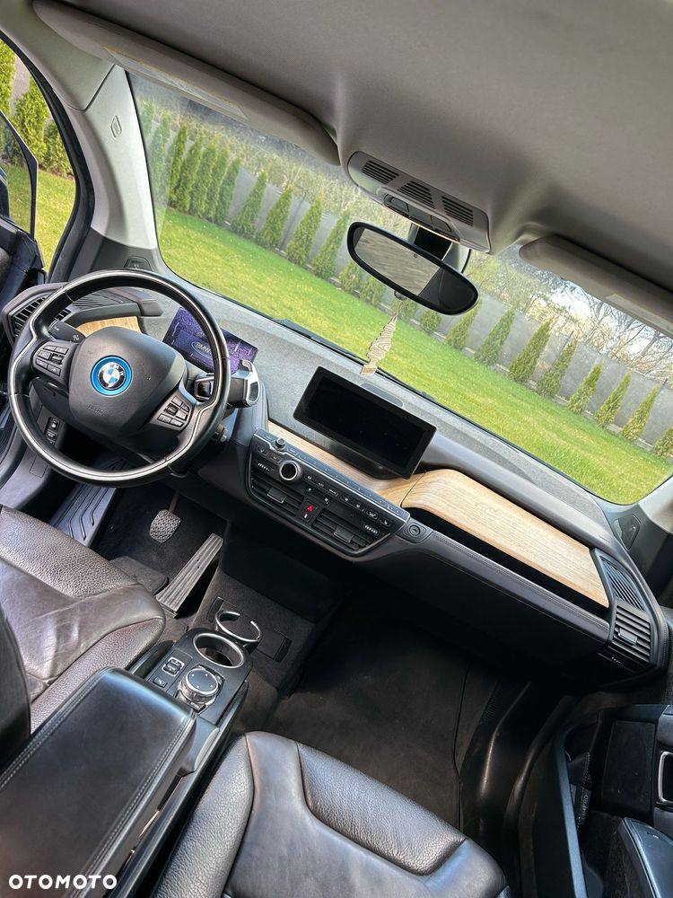 BMW i3 (60 Ah) - 15