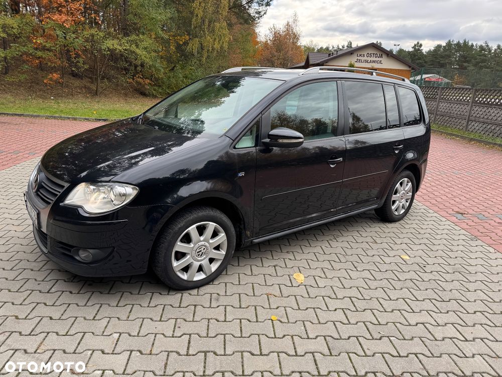 Volkswagen Touran 1.9 TDI R-Line Edition - 1