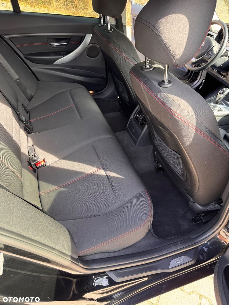 BMW Seria 3 - 22