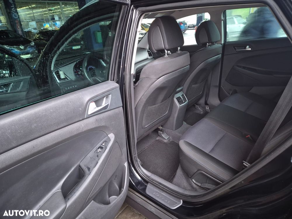 Hyundai Tucson 2.0 CRDI 4WD 6AT Luxury+ - 10