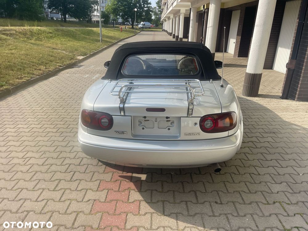 Mazda MX-5 1.6 - 4