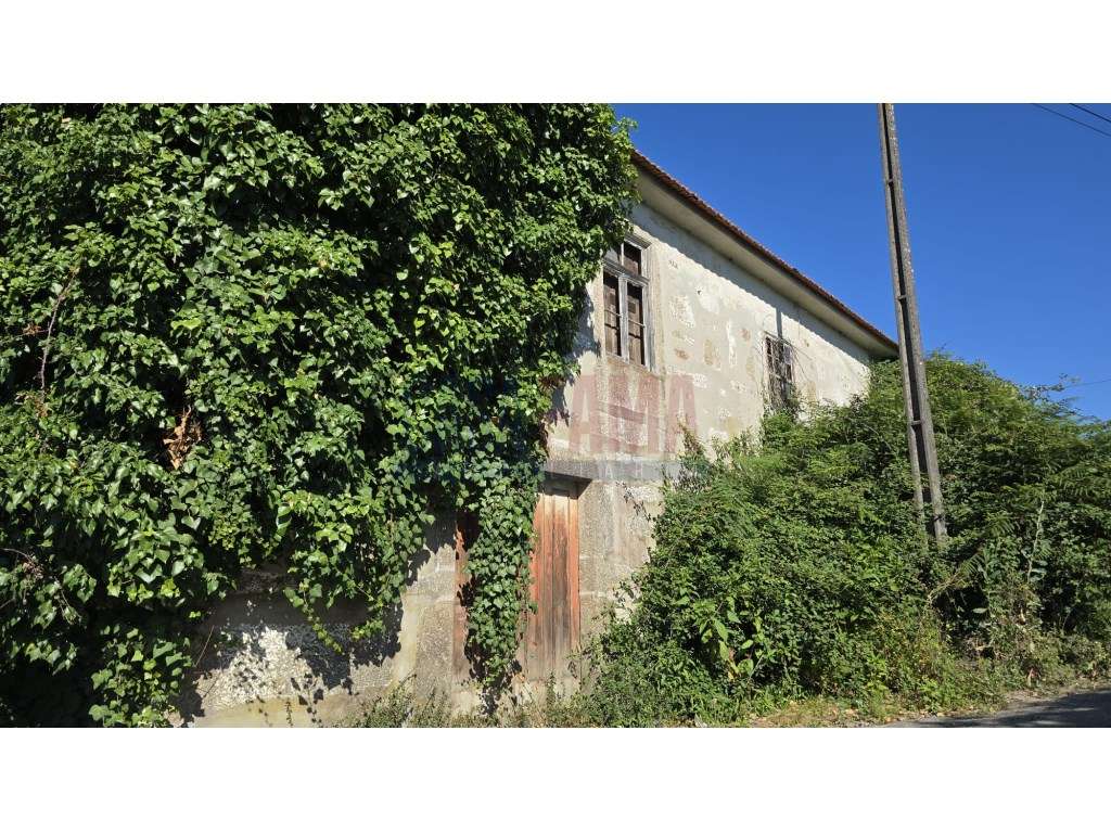 Quinta Exclusiva para Restauro em Landim, Vila Nova de Famalicão - Grande imagem: 2/28