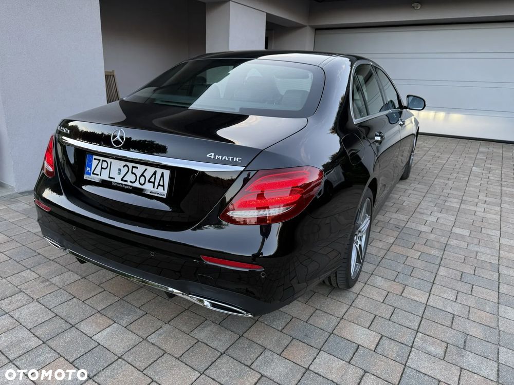 Mercedes-Benz Klasa E 220 d 4-Matic 9G-TRONIC - 3