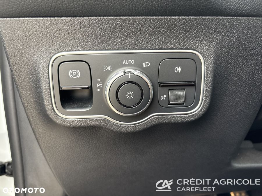 Mercedes-Benz GLB 200 d 4-Matic 8G-DCT - 25
