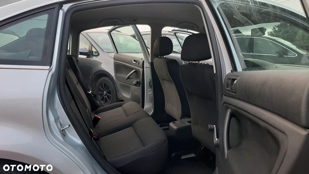 Volkswagen Passat 2.0 - 16