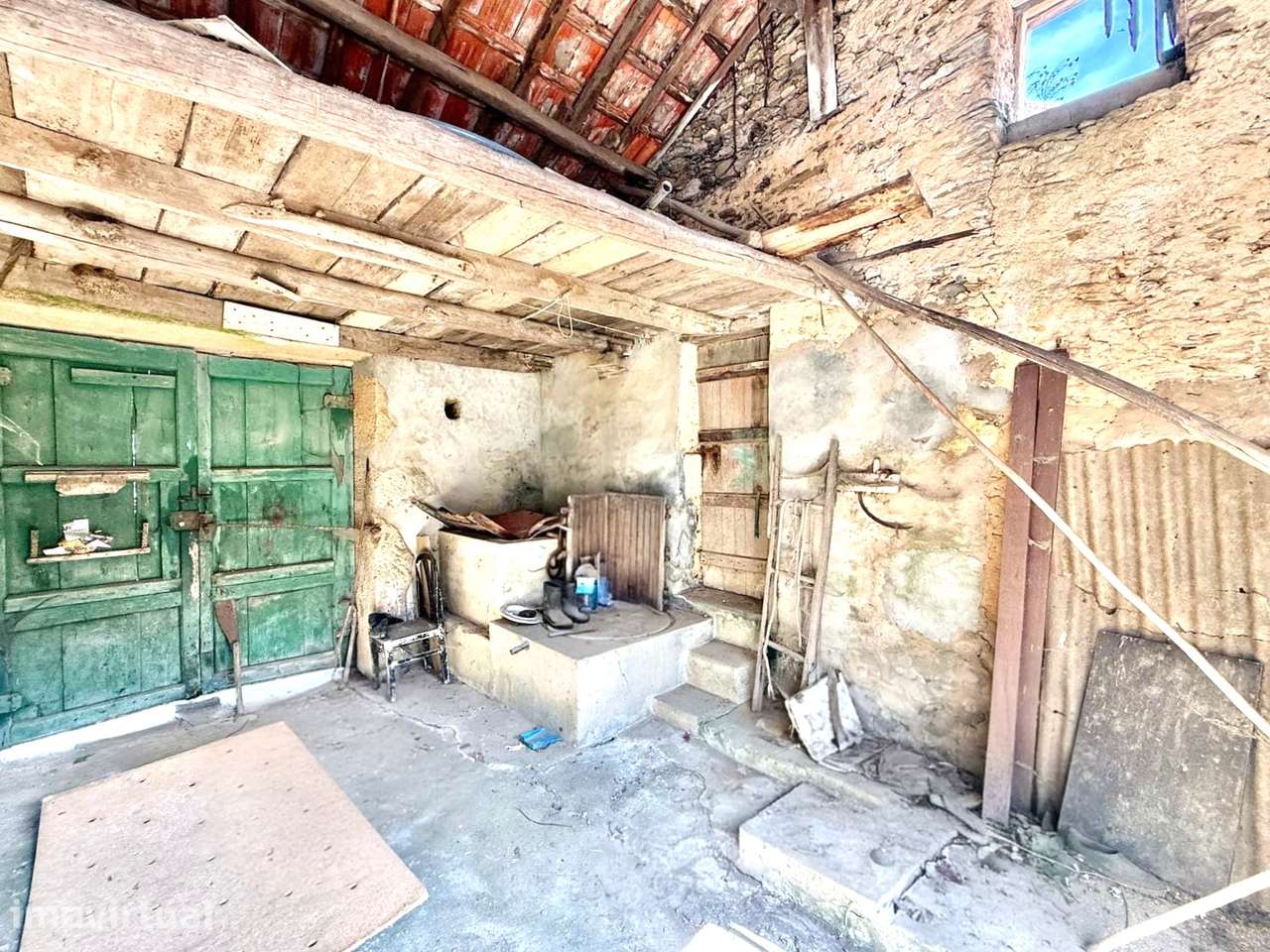 Moradia Centenária T3 para Reabilitação em São João, Ovar - Grande imagem: 3/30