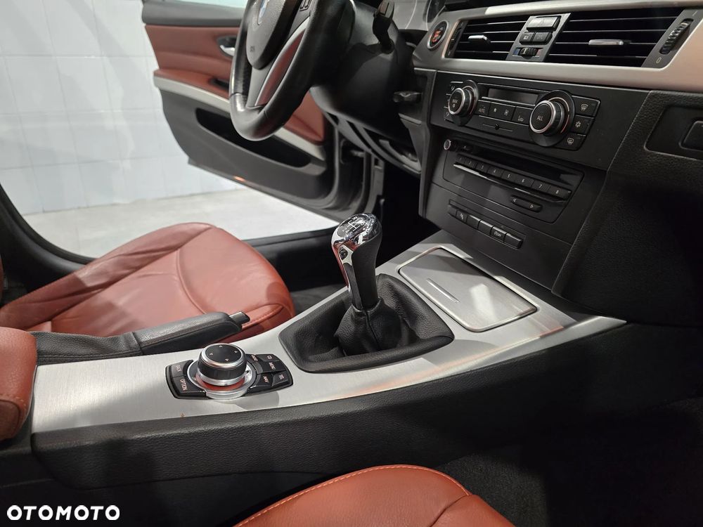 BMW Seria 3 - 8