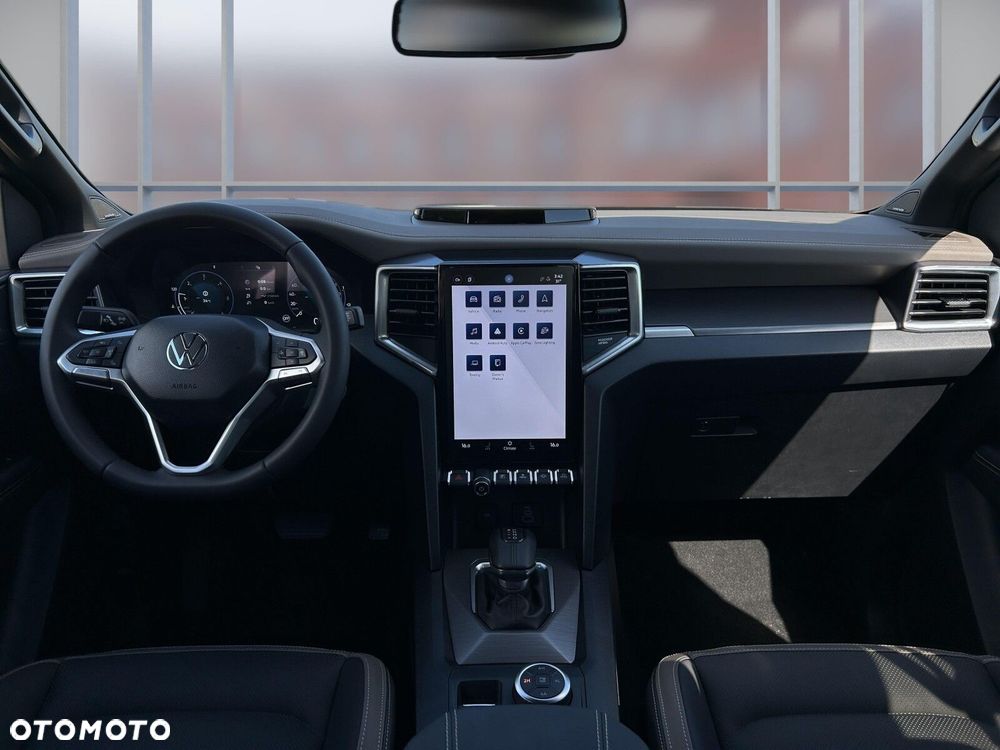Volkswagen Amarok - 13