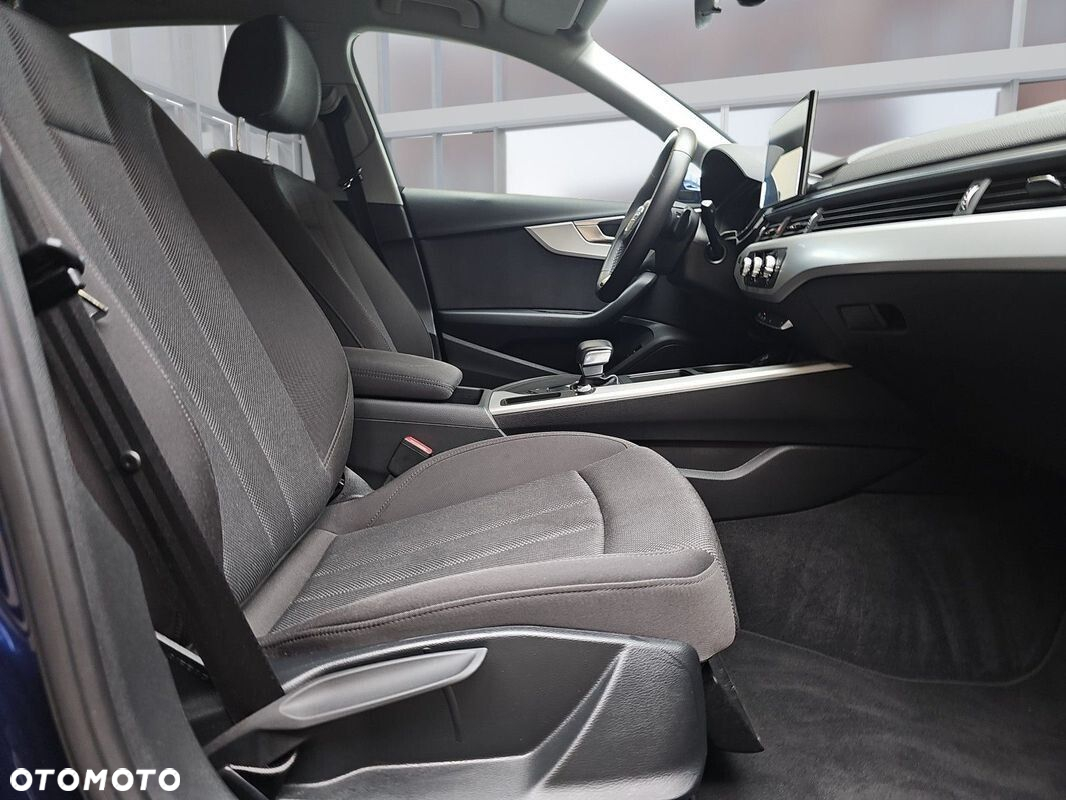 Audi A4 40 TDI S Line S tronic - 18