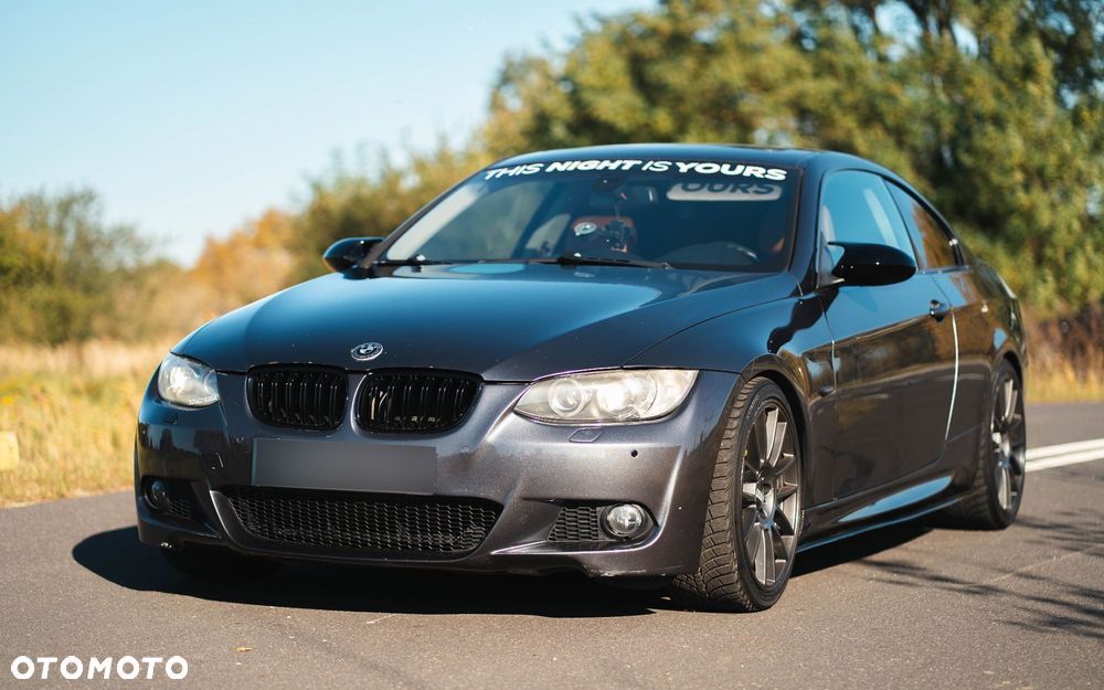 BMW Seria 3 330i xDrive - 2