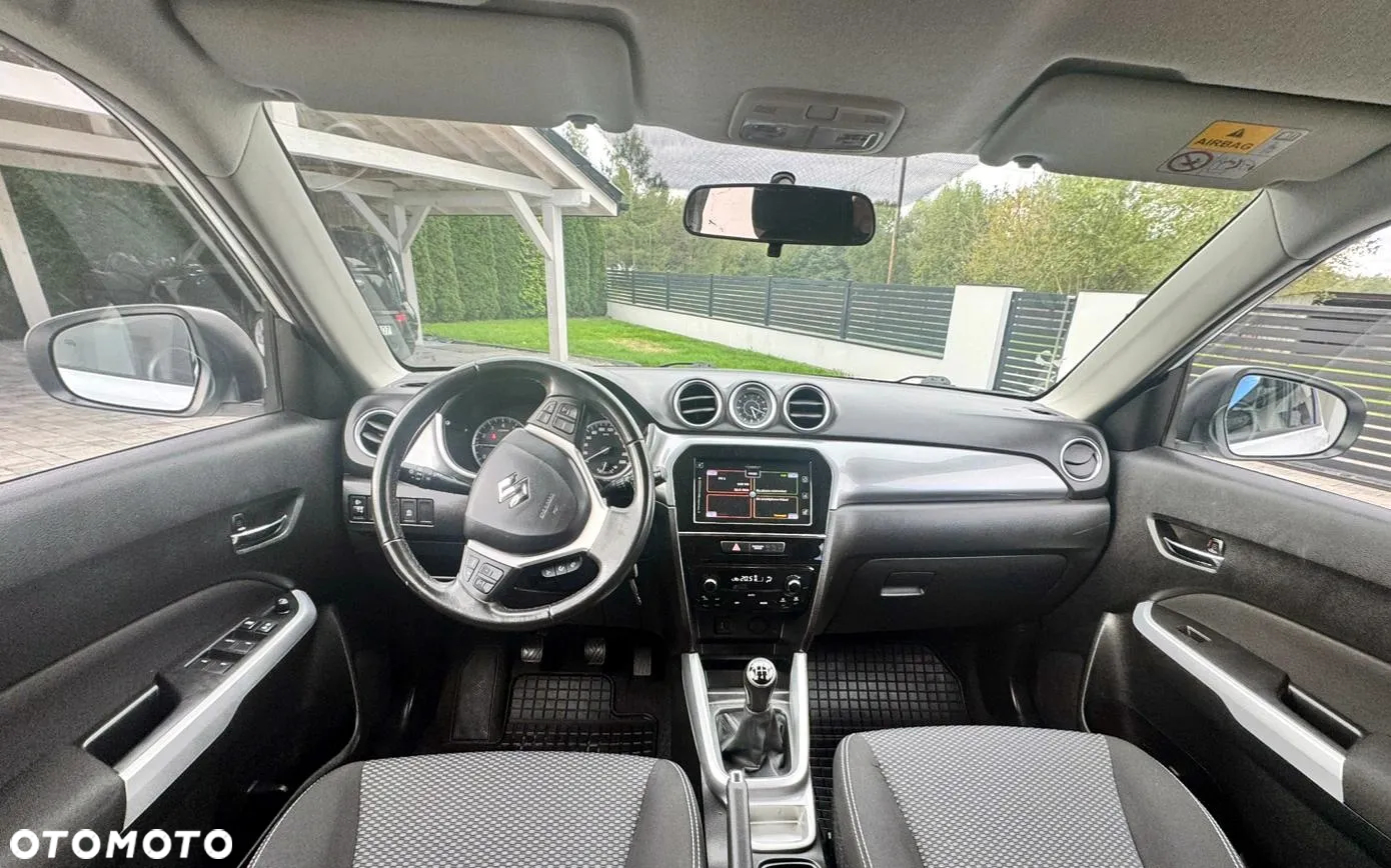 Suzuki Vitara 1.6 Premium 2WD - 17