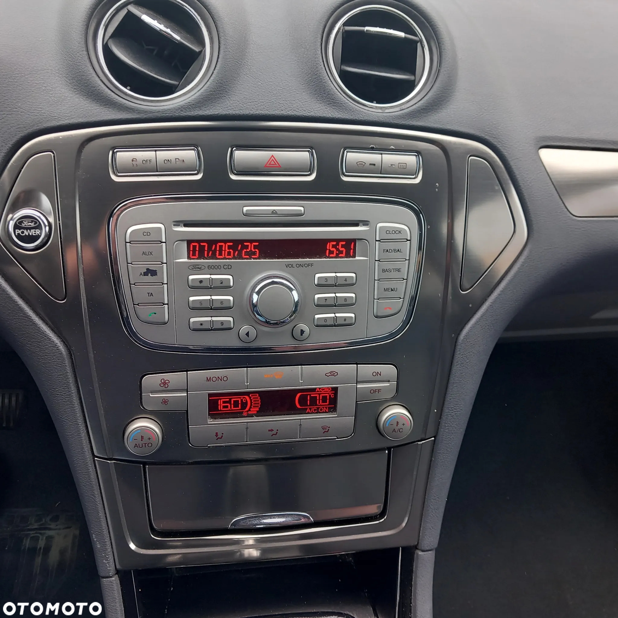 Ford Mondeo 2.0 TDCi Platinium X Plus (Titanium) - 14