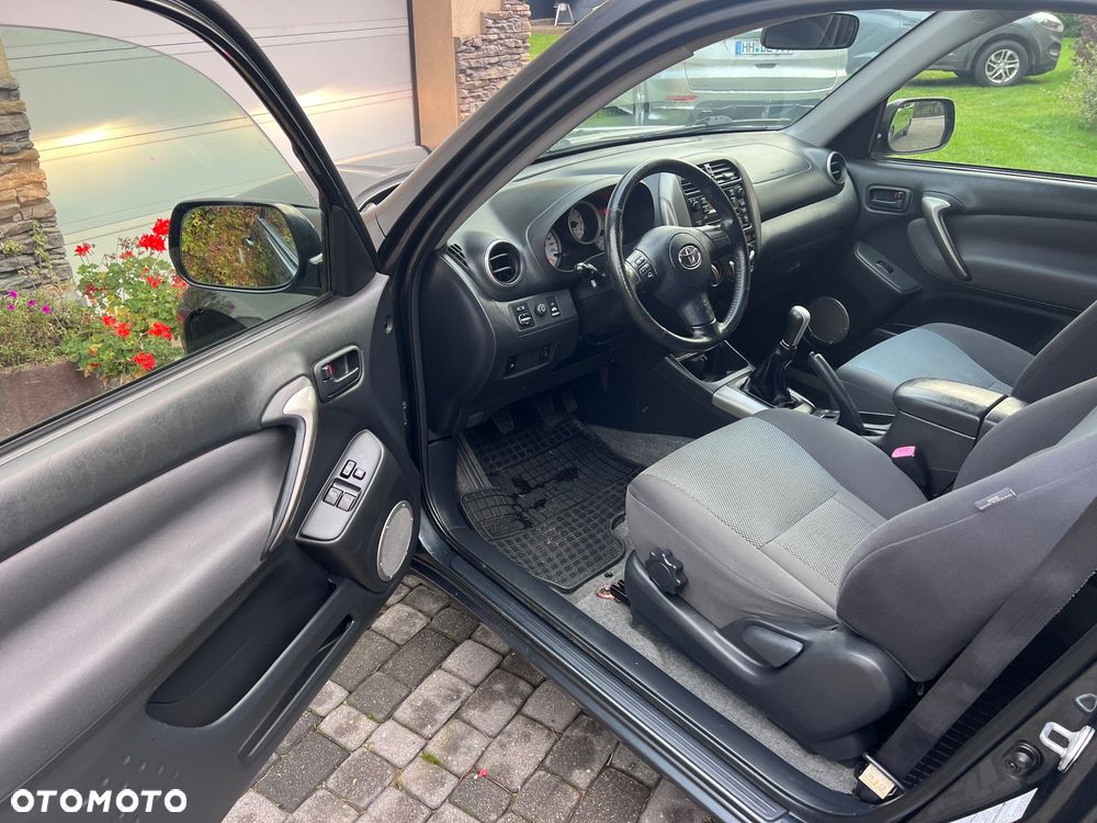 Toyota RAV4 2.0 VVT-i Luna - 5