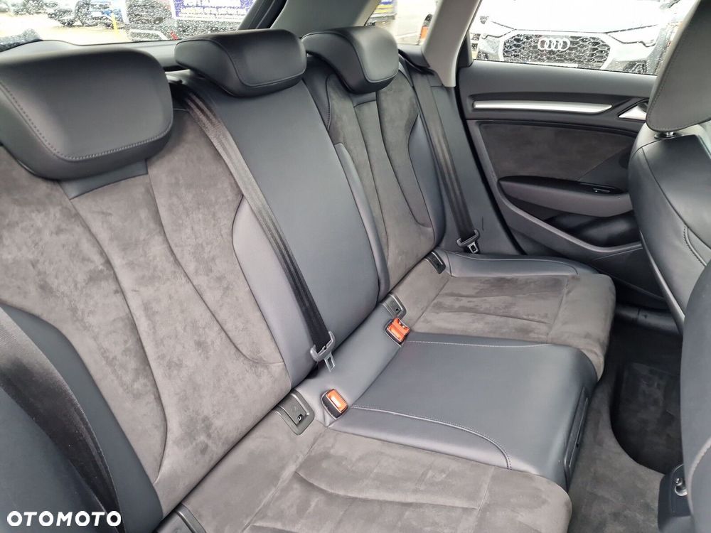 Audi A3 Sportback 35 TFSI S tronic - 21