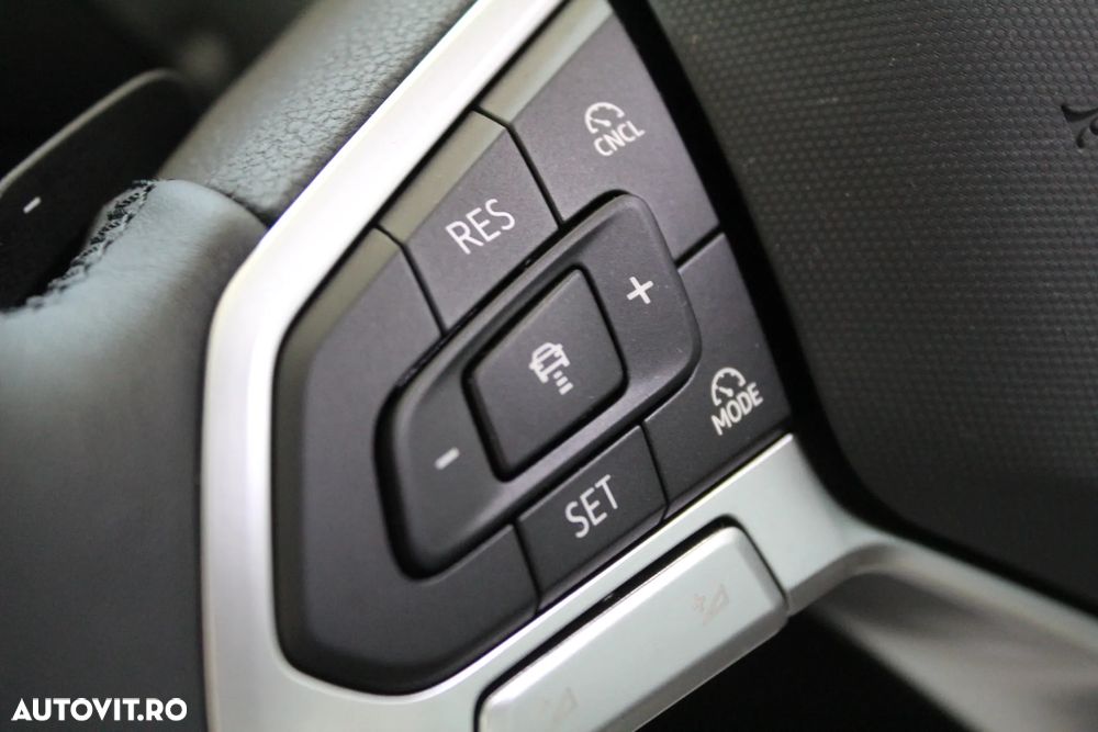 Volkswagen Tiguan 2.0 TDI DSG Elegance - 20