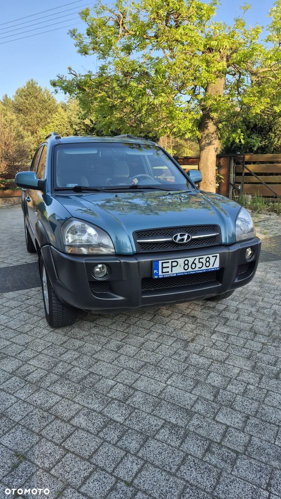 Hyundai Tucson 2.0 Comfort 2WD - 3